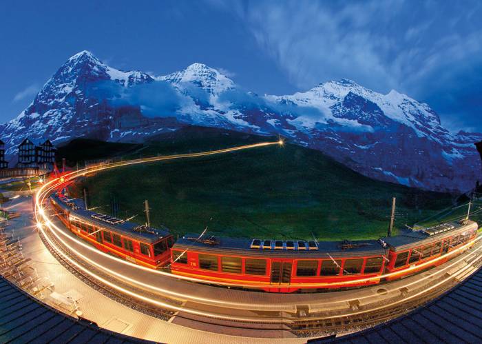 René Weber de Vontobel utiliza un «índice» muy especial para evaluar los flujos turísticos de China y Asia en Suiza: el índice Jungfraubahn.
