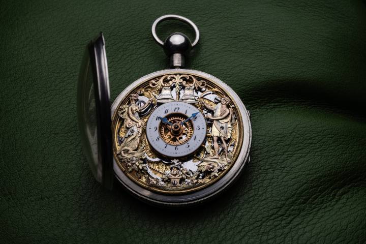 Un reloj de bolsillo muy raro de Girardier l'Aîné con un autómata jacquemart (campanero) y repetición de cuartos, fechado en 1815.