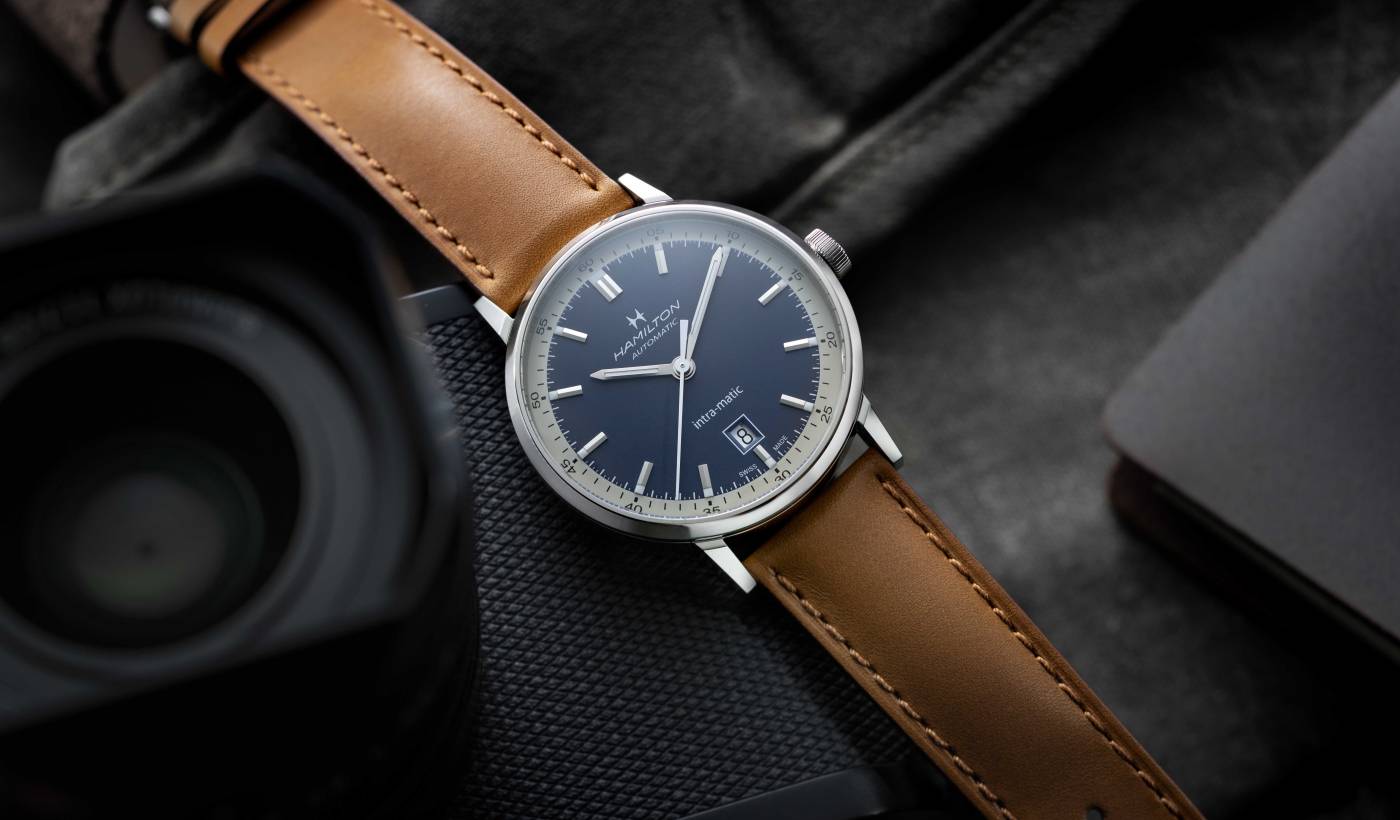 Hamilton_intra-blue_-_europa_star_watch_magazine_2020