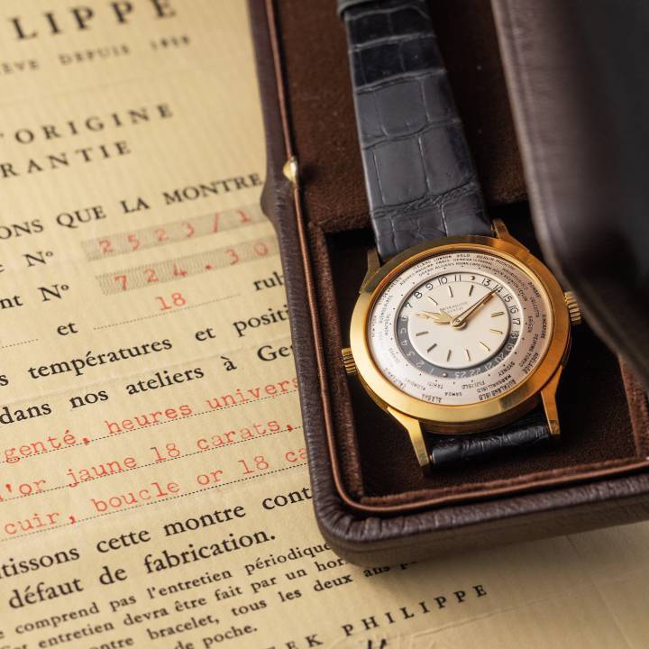 Un Patek Philippe World Time 2523 con caja y documentación originales también se encuentra entre los aspectos más destacados de la venta.