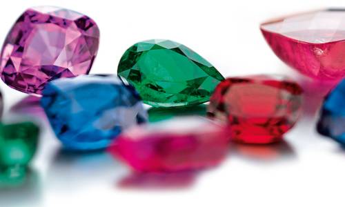 Construyendo un “super-experto” en gemas