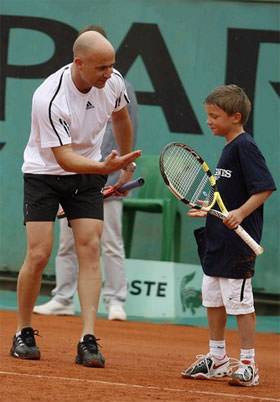Una mañana de generosidad gracias a Longines y sus embajadores: Stefanie Graf y Andre Agassi