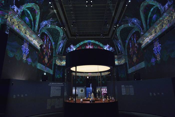 Vista de la inauguración privada de la exposición Cartier: Le Style et L'Histoire en Le Grand Palais