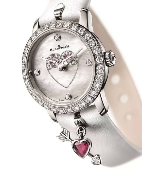 Relojes que harán latir el corazón en el día de San Valentín