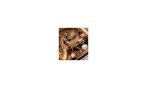 Corum Presenta el Golden Bridge Dragon 