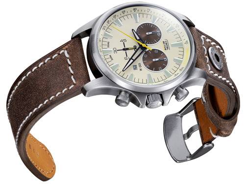 AVIATOR CHRONO de Camel Active