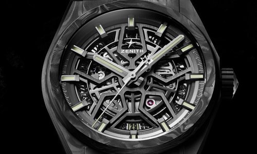 Zenith le da un cambio de imagen de fibra de carbono al Defy Classic