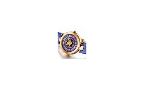 Versace Presenta sus Relojes Mystique Foulard