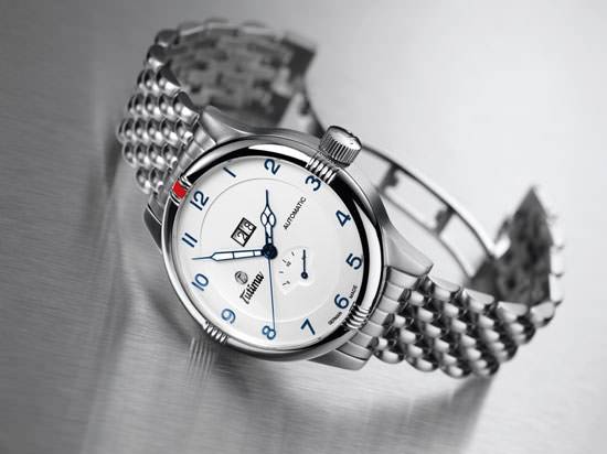 Tutima presenta los nuevos Grand Classic Black Chronograph PR y Grand Classic Reserve
