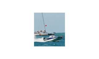 El Blacksand Offshore Boat Gana el World Champions Superboat Stock Class 2012