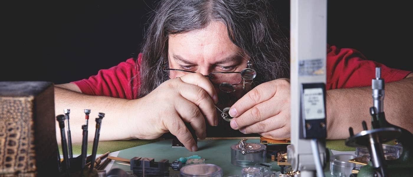 Eric Coudray, El constructor de movimientos que “no soporta los relojes”