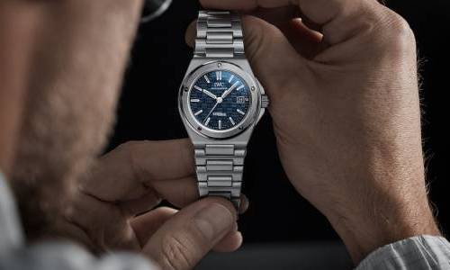IWC presenta el Ingenieur Automatic 40 con esfera azul