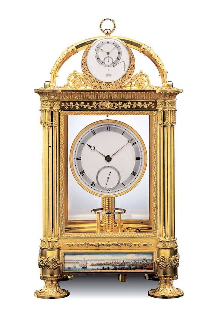 En 1834, Louis Breguet, el hijo de Abraham Louis, presentó una patente adicional para el reloj simpático: un sistema que también rebobinaba el reloj.