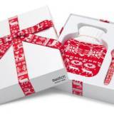 El especial estuche de regalo para el Swatch Red Knit