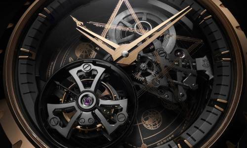 Roger Dubuis presenta el Excalibur Dr. Woo Monotourbillon