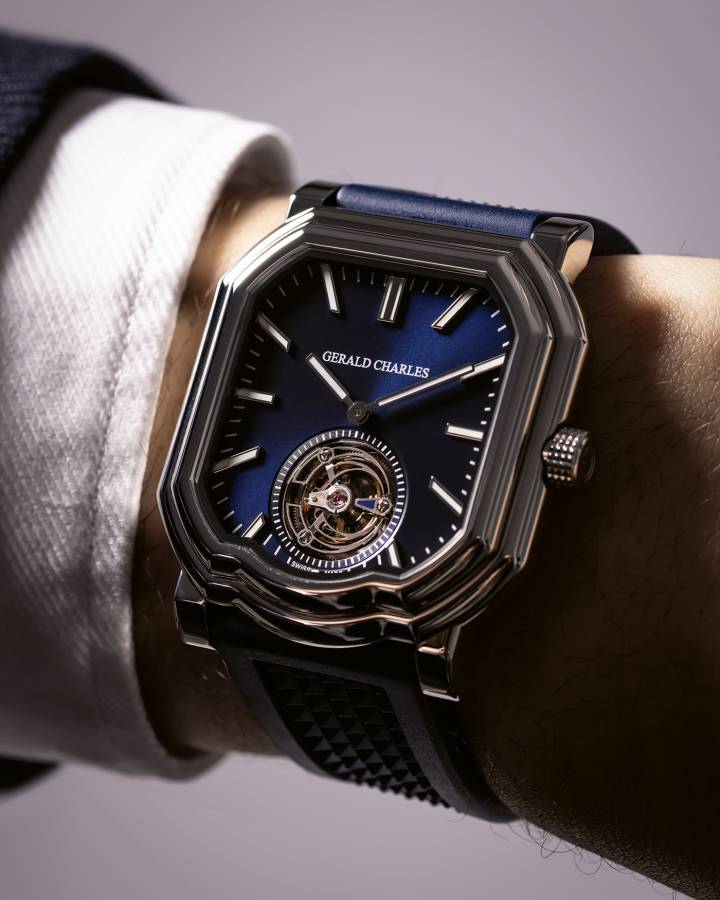 El Maestro 9.0 Tourbillon está equipado con el calibre tourbillon volante automático GCA 3024/12, que presenta diseños de puente a medida decorados con un patrón Côtes de Genève vertical especial desarrollado por el diseñador Octavio García. Tiene una reserva de marcha de 50 horas, una cifra inusualmente alta en un tourbillon volante de 60 segundos, posible gracias al sistema de doble barrilete del movimiento.