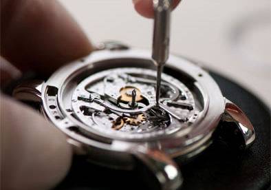 Ulysse Nardin adquiere el movimiento cronógrafo Ebel