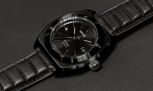 Hegid presenta la Serie Mirage Black