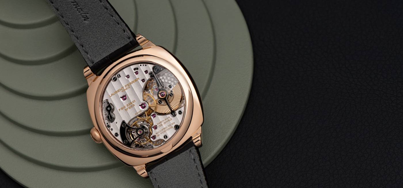 Laurent Ferrier le da un toque retro al Square Micro-Rotor