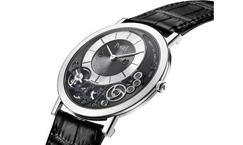 SIHH 2014 - PIAGET y las limitaciones de tamaño en el reloj y la compañía