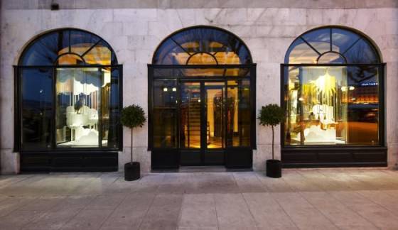 DeLaneau abre su primera boutique