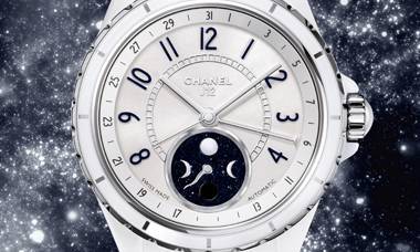 Chanel J12 Moonphase, hora exquisita