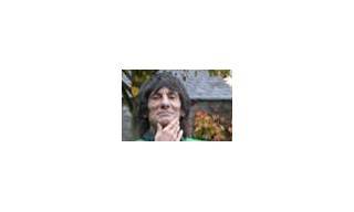 Ronnie Wood de los Rolling Stones encuentra irresistible un reloj de Vincent Bérard