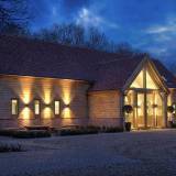 Una vista exterior de la nueva instalación relojera de Bremont en Henley on Thames