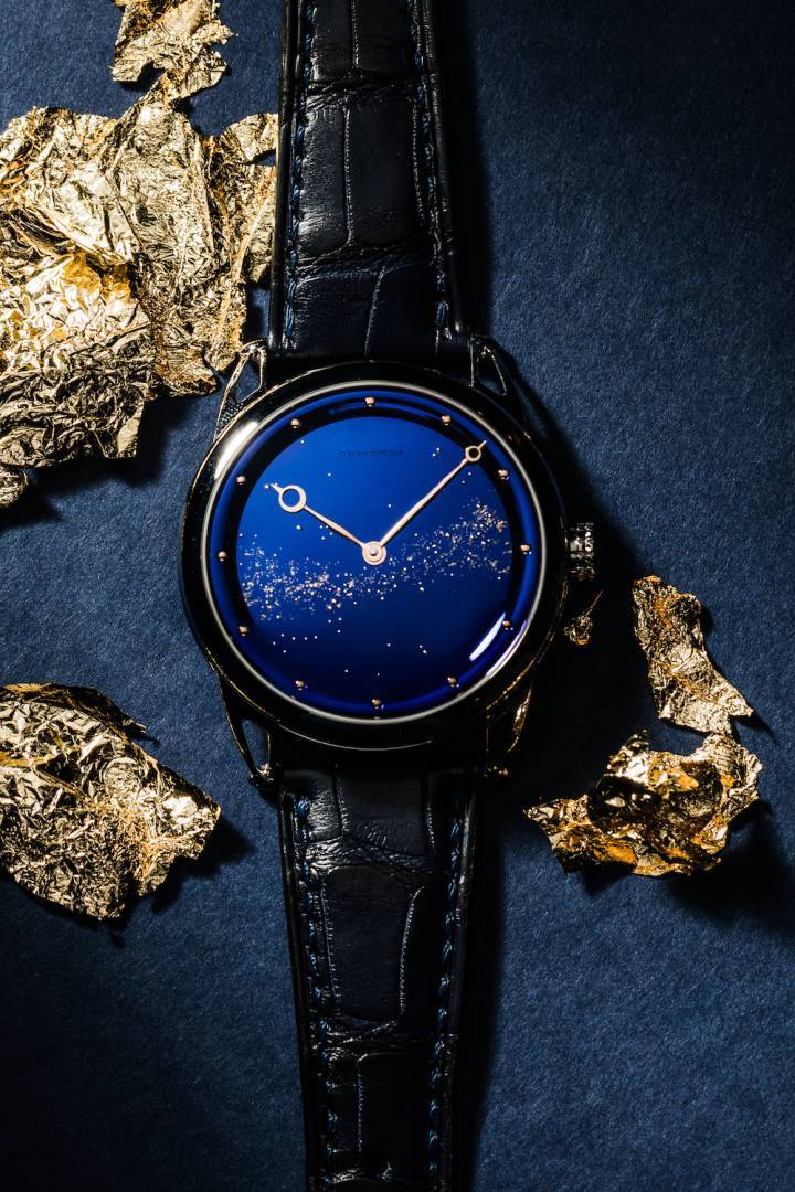 WatchBox adquirió el relojero Suizo independiente De Bethune el año pasado.