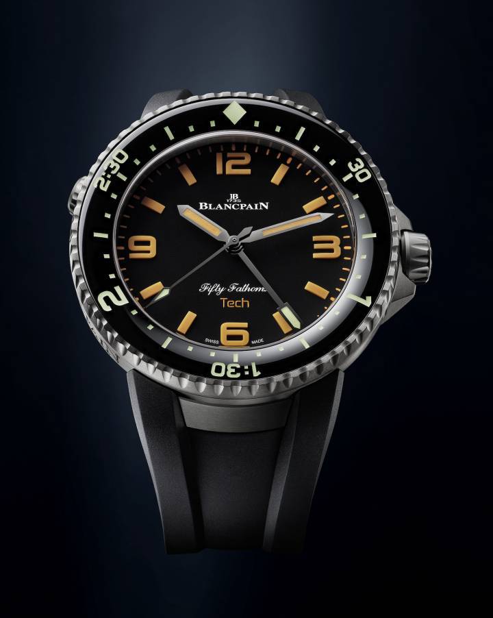 El modelo del segundo aniversario, el Fifty Fathoms 70th Anniversary Act 2 – Tech Gombessa, es el primer reloj de buceo que mide tiempos de inmersión de hasta tres horas y está protegido por una patente. Fabricado en titanio de grado 23, es el primero de una nueva línea de la colección de relojes de buceo de Blancpain.