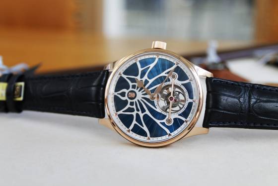 Con los ojos puestos en el «Tomorrow», Alexander Shorokhoff lanza su primer modelo de tourbillon