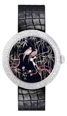 TODOS LOS OJOS PUESTOS EN...CHANEL - desde 1987, Chanel le da al tiempo un encanto único