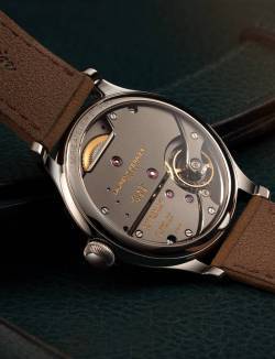 Laurent Ferrier Classic Origin Green back - Europa Star wacth magazine 2020