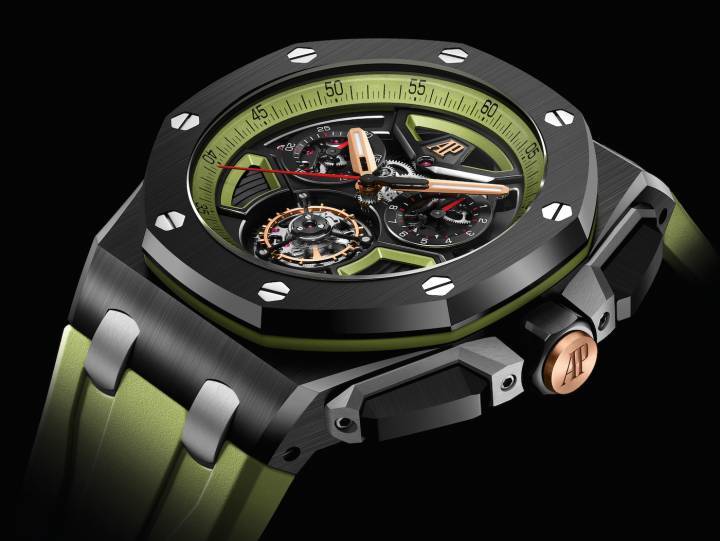 El modelo actual Royal Oak Offshore Selfwinding Flying Tourbillon Chronograph mueve el tourbillon a 6 dentro de un robusto marco semicalado. El último ejemplo de Ref. 26622CE cuenta con una llamativa combinación de verde oliva y negro.