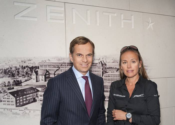 Jean-Frédéric Dufour (Presidente & CEO de Zenith) y Dona Bertarelli, integrante del equipo del Spindrift team y ganadora del Bol d'Or Mirabaud en 2010