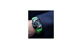 El Nuevo Oktopus Double Date Carbon Green de Linde Werdelin