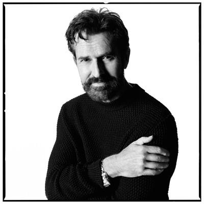 El Reloj Tank de Cartier fotografiado por David Bailey 