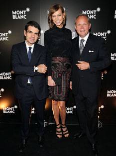 El CEO de Montblanc Jerome Lambert, la modelo Karlie Kloss y el Presidenet & CEO de Montblanc North America Jan-Patrick Schmitz