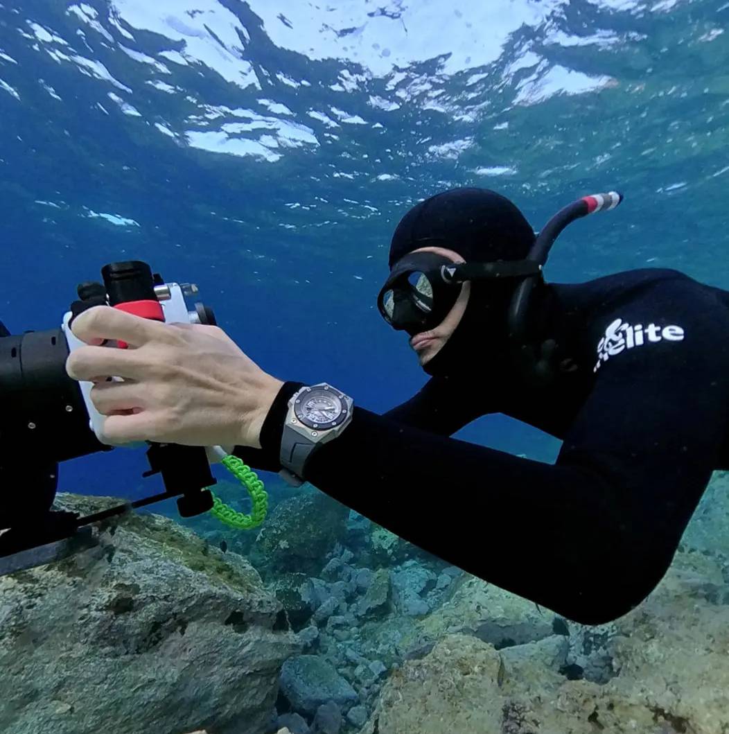 Jacques de Vos world-renowned free diver and photographer