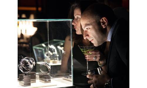 WATCH CLUB - ELEVEN JAMES El lujo ya no es sólo para los propietarios