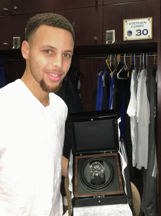 Graham practica lo que predica con Stephen Curry