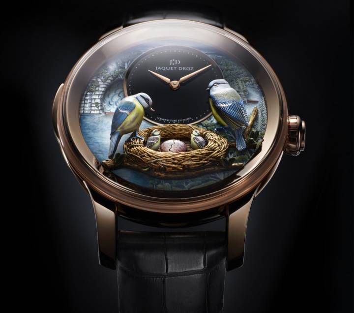 El Bird Repeater fue el primer autómata de reloj de pulsera, presentado por Jaquet Droz en 2012. Representa un par de herrerillos, símbolo de la región nativa del Jura de Pierre Jaquet-Droz, sobre un nido que contiene a sus polluelos. No menos de ocho mecanismos de animación diferentes actúan sincrónicamente.