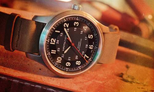 Hamilton Far Cry® 6 Field Watch: Aventura dentro y fuera de la pantalla