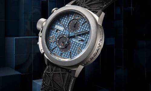 El U-Boat Classico Chrono añade un 45 Titanium Tungsten con una esfera tipo gofre