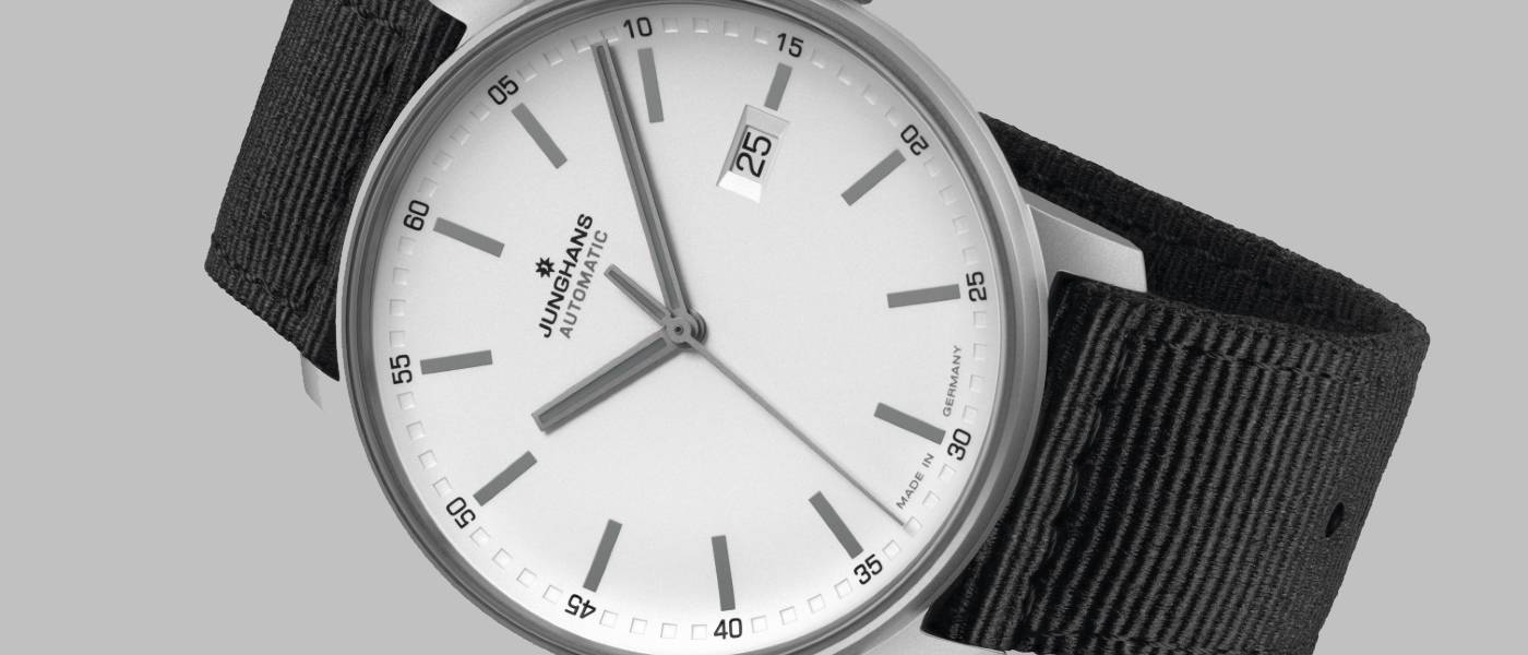 Junghans presenta el «FORM A Titan»