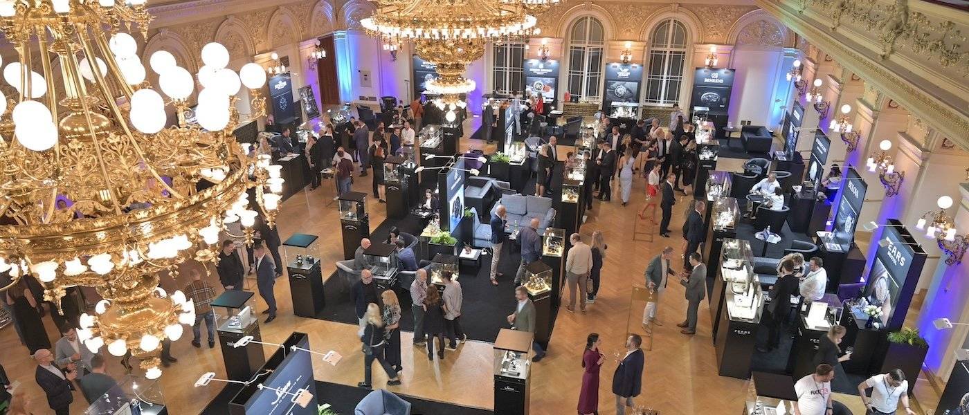Vista previa de la 10ª edición de la Feria de relojes SEW en Praga