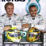 Los nuevos embajadores de IWC Nico Rosberg, izquierda, y Lewis Hamilton