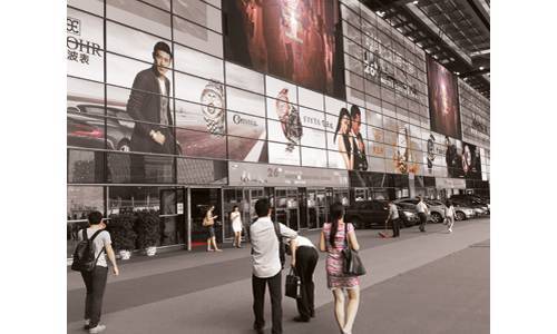 MERCADO - 26ª Watch & Clock Fair en Shenzhen - Los Tiempos Están Cambiando ¡Y Ya Era Hora!