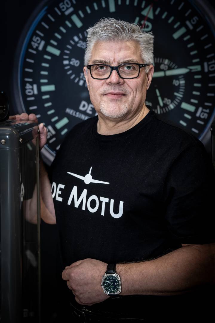 Valdemar Hirvelä, CEO y diseñador en De Motu