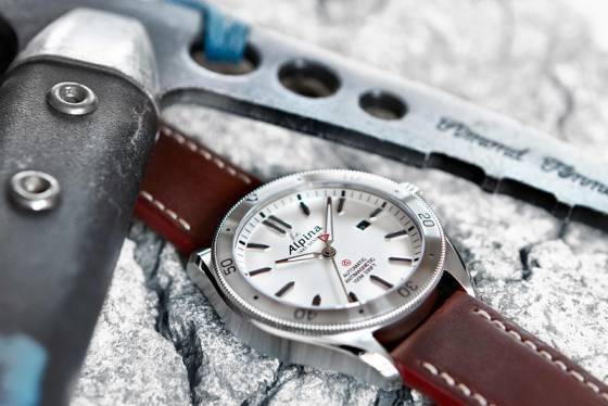4 cosas correctas sobre los nuevos relojes deportivos de Alpina